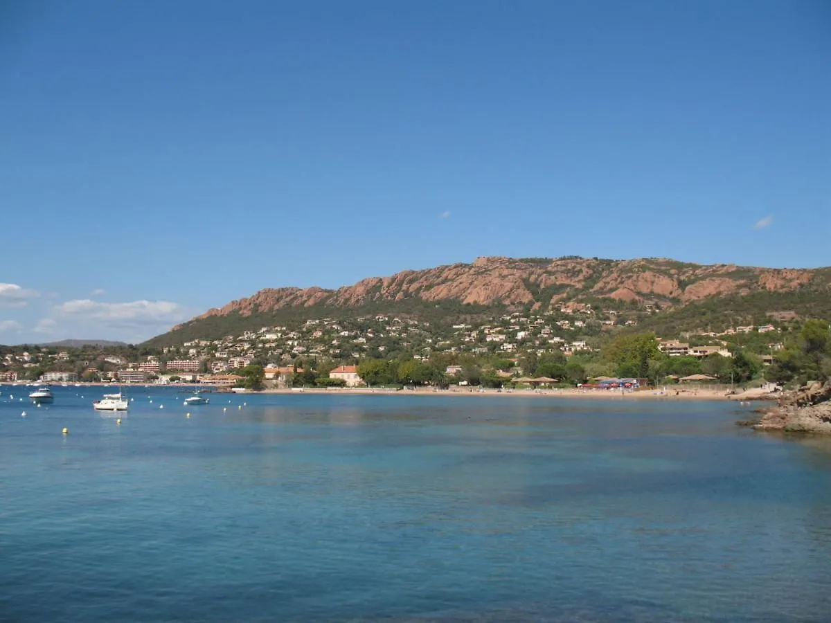 Apartment Village Cap Esterel - L'Esquinade-84 By Interhome Saint-Raphael  Saint-Raphael (Var)