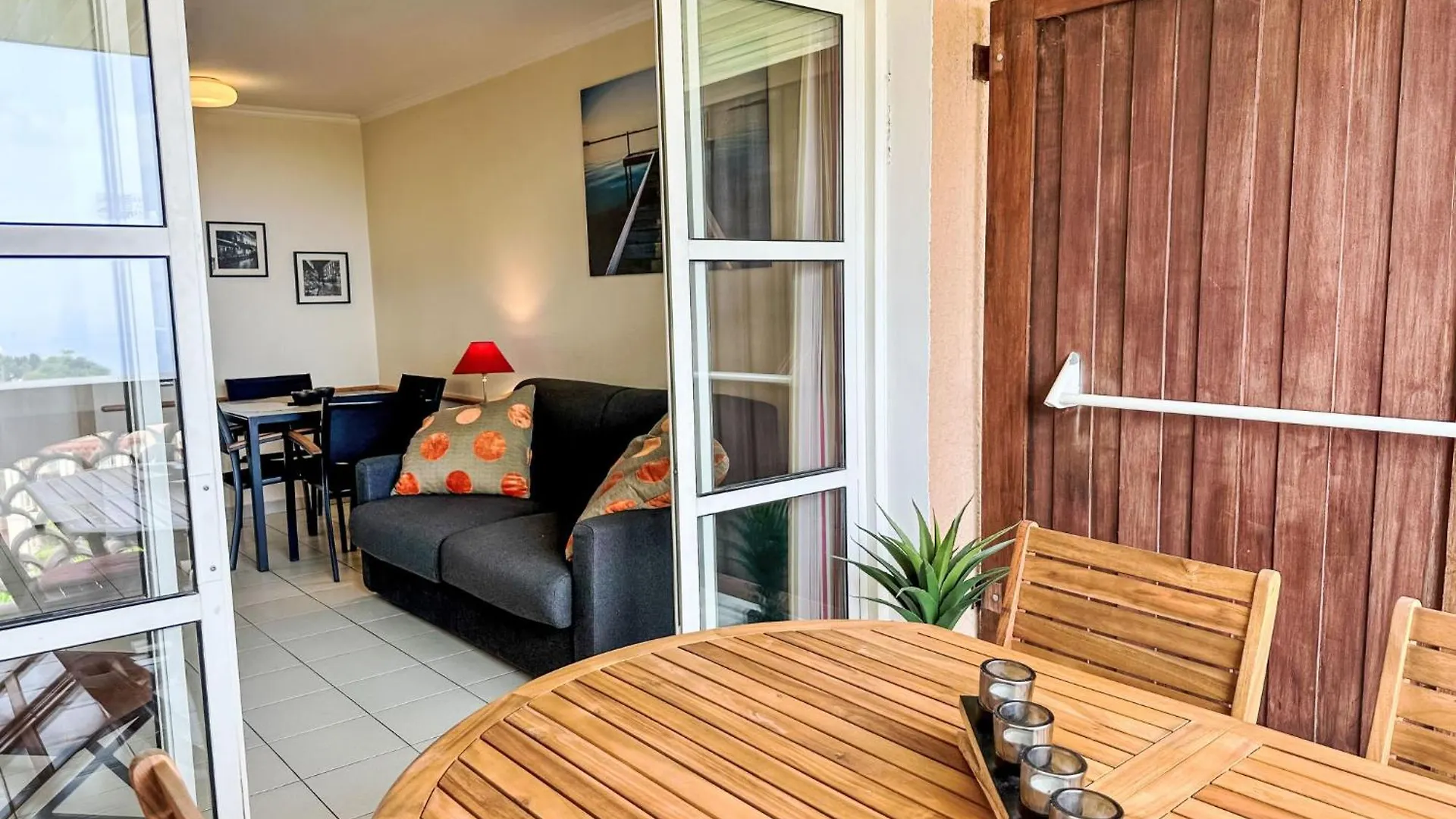 Apartment Village Cap Esterel - L'Esquinade-84 By Interhome Saint-Raphael