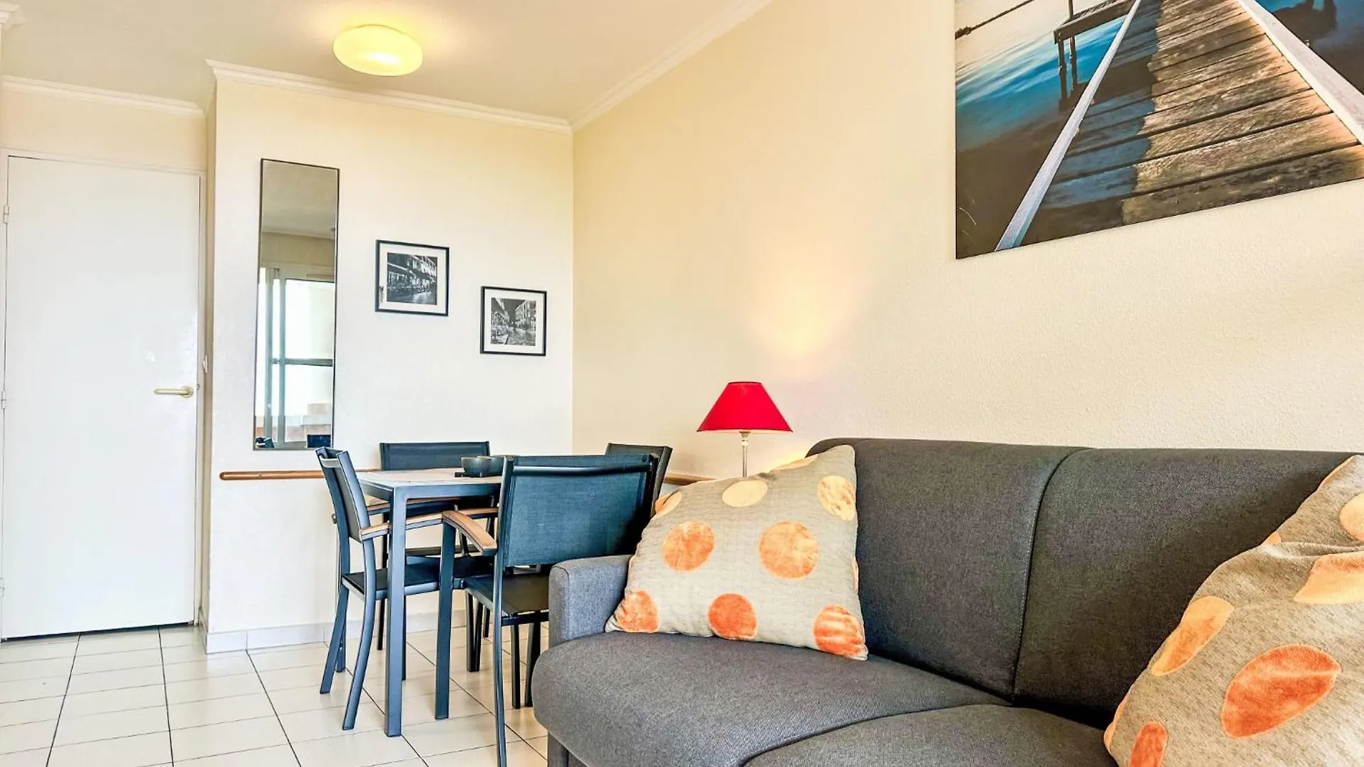 Apartment Village Cap Esterel - L'Esquinade-84 By Interhome Saint-Raphael  France