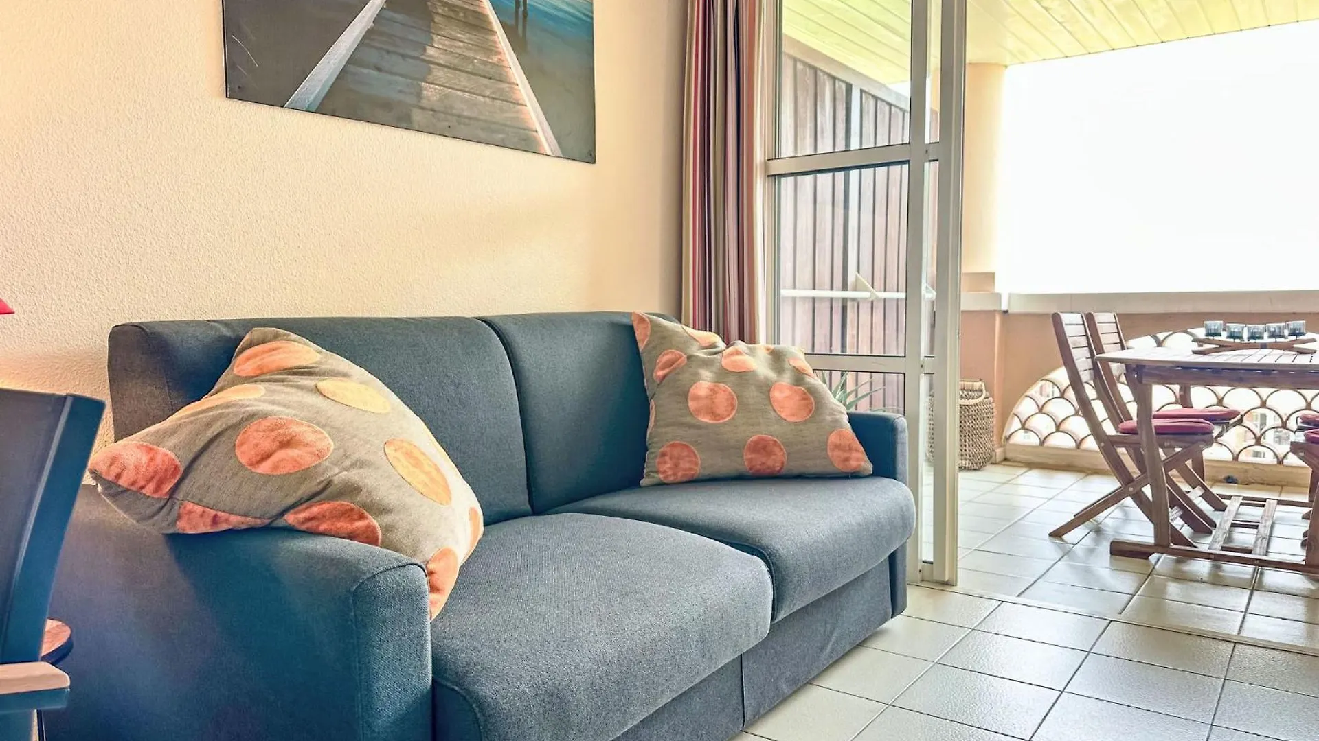 Apartment Village Cap Esterel - L'Esquinade-84 By Interhome Saint-Raphael  Saint-Raphael (Var)